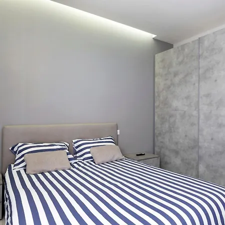 Dalma Lejlighed Peschiera del Garda